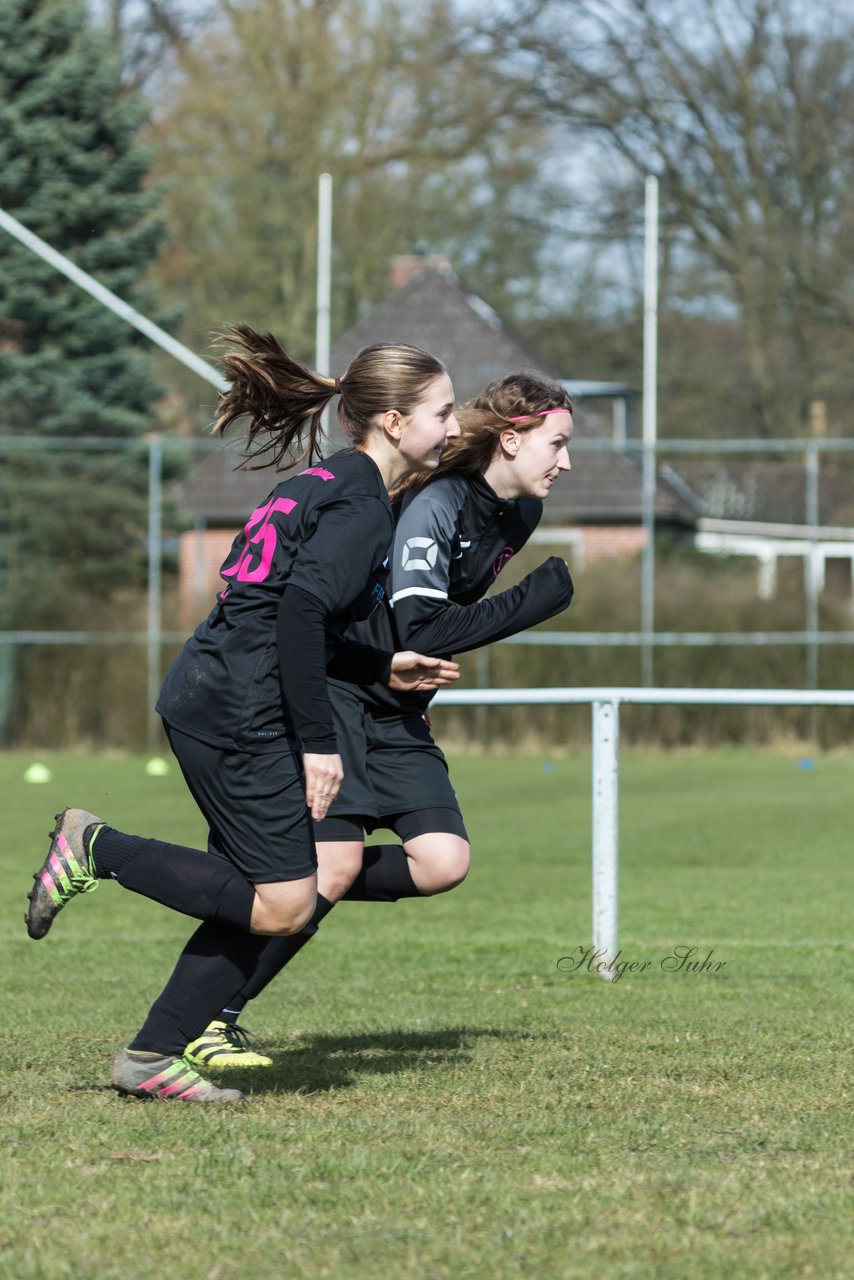 Bild 76 - C-Juniorinnen SV Steinhorst/Labenz - TSV Friedrichsberg-Busdorf : Ergebnis: 5:0